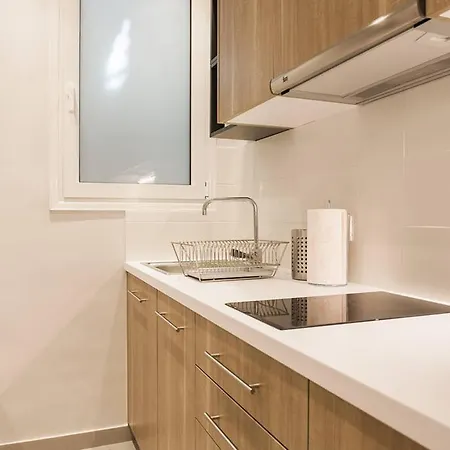 Chic And Cosy Flat In Plaka By Upstreet * Афины
