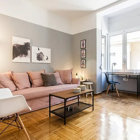 Chic And Cosy Flat In Plaka By Upstreet Апартаменты Афины